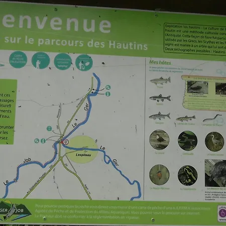 Bed & Breakfast La Ferme Des Hautins - -d'hotes 3*