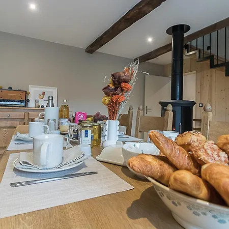 La Ferme Des Hautins - -d'hotes Отель типа 