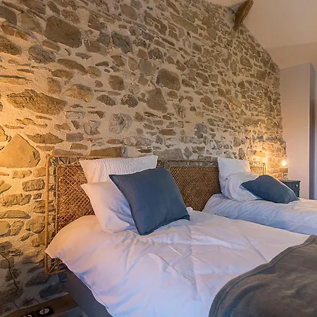 La Ferme Des Hautins - -d'hotes *
