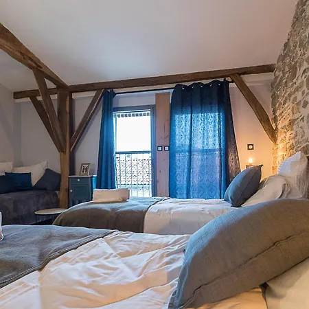 Oda ve Kahvaltı La Ferme Des Hautins - -d'hotes 3*