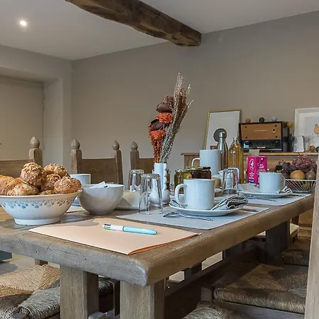 La Ferme Des Hautins - -d'hotes *