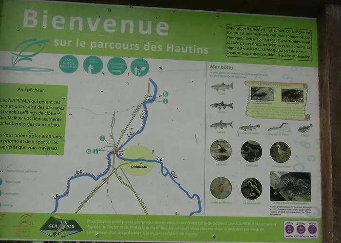 Couette-café La Ferme Des Hautins - -d'hôtes 3*