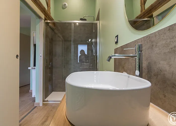 La Ferme Des Hautins - -d'hôtes Couette-café